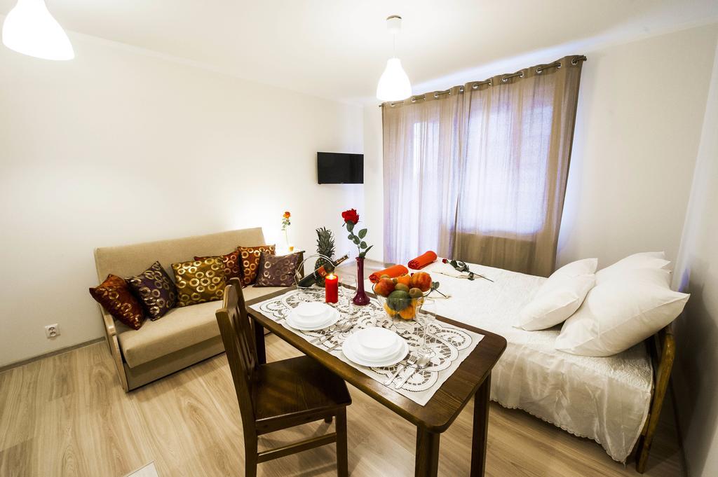 Apartament Polonijna Cracovia Exterior foto